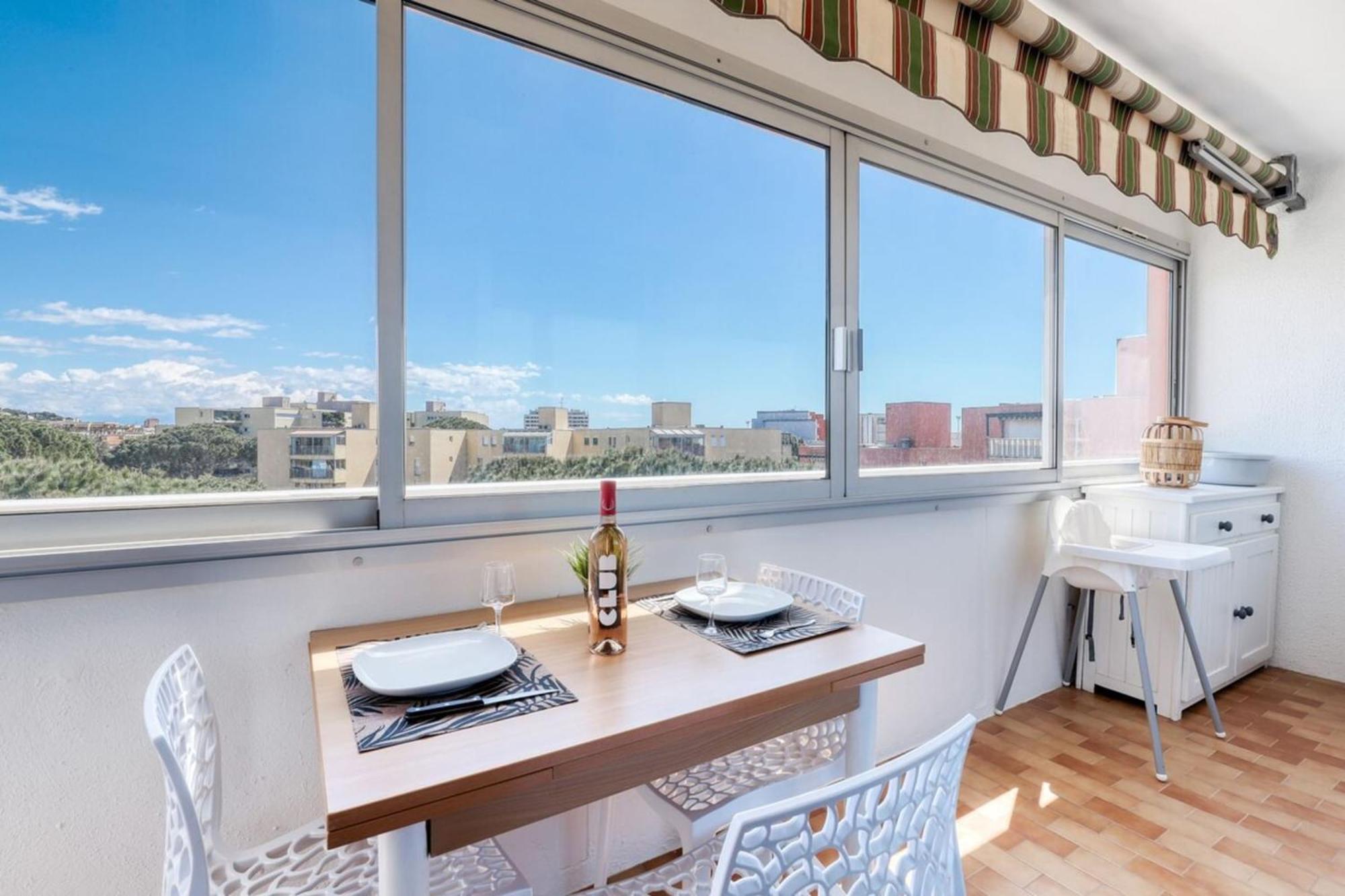 T2 600 M From The Beach! Air-Conditioned لو لا فاندو المظهر الخارجي الصورة